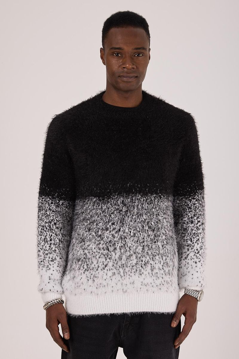 One in a Million CR-904 (Black/White)