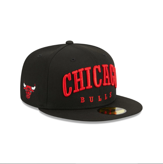 Chicago Bulls Sport Night Wordmark Fitted