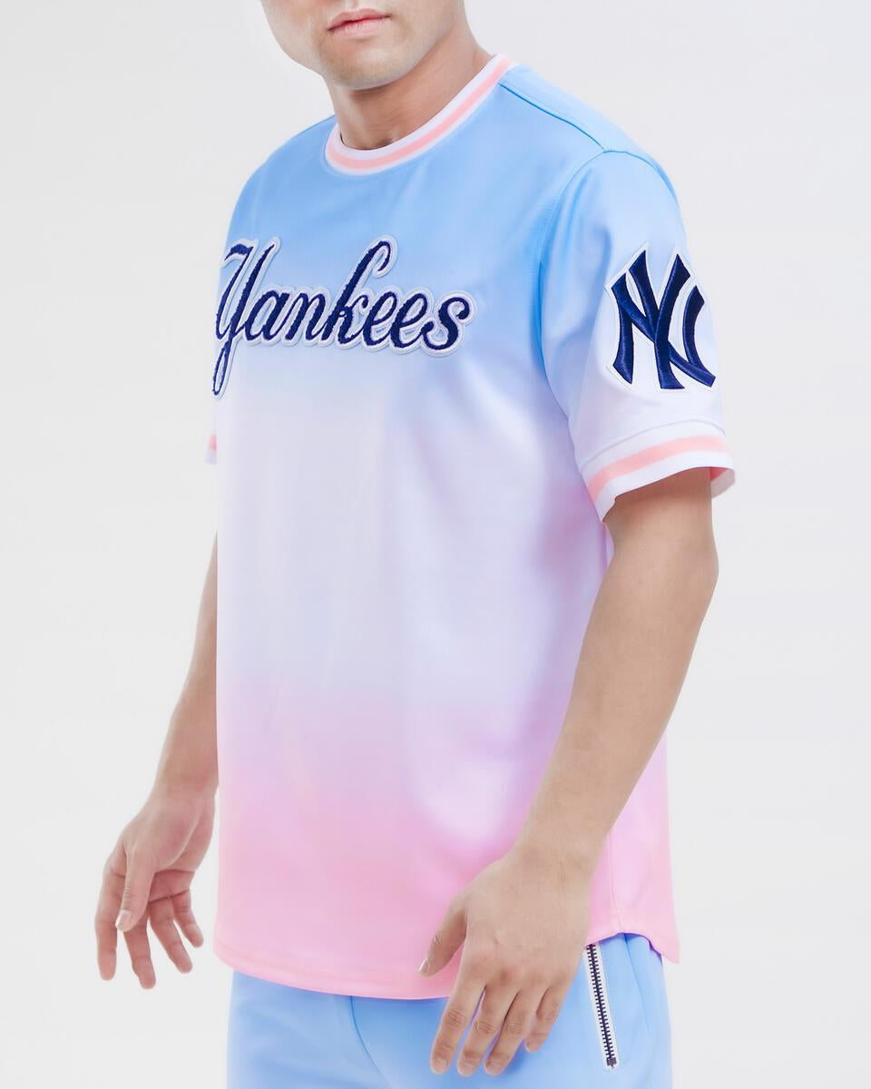 New York Yankees Logo Pro Team Short Ombre Set