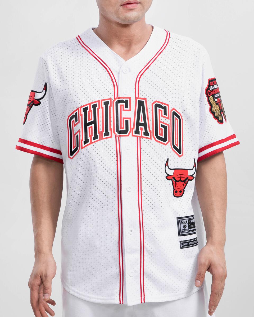 Chicago Bulls Logo Mesh Button Up Shirt-White