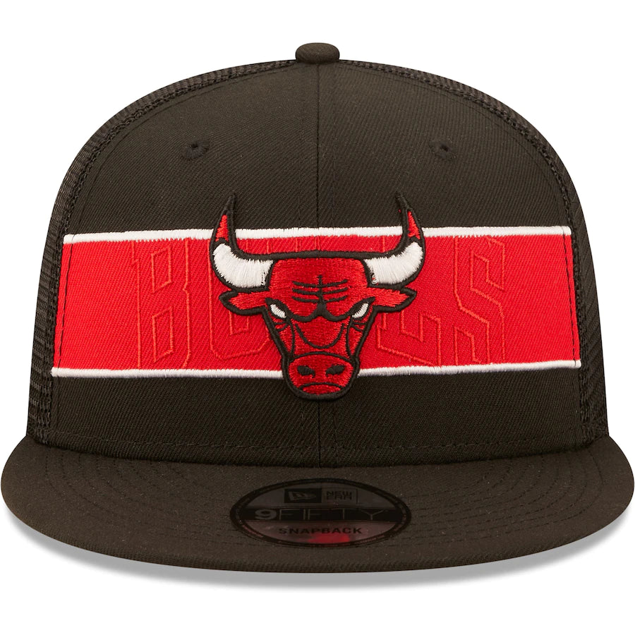 Chicago Bulls New Era Tonal Band Trucker 9FIFTY Snapback Hat - Black